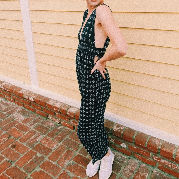 Navy Blue Romper - Picture 2 of 2